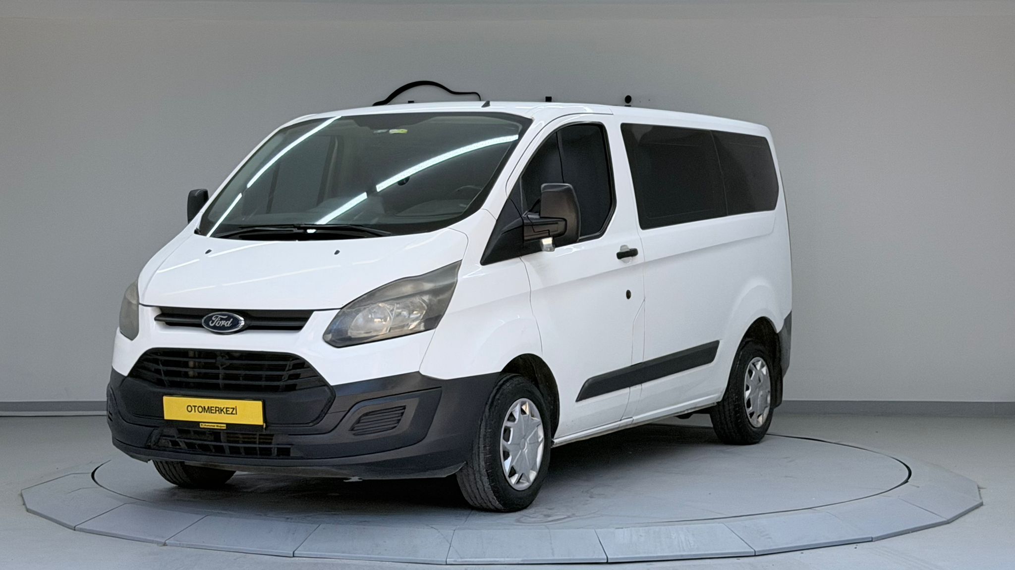 FORD TRANSITCUSTOMVAN 1